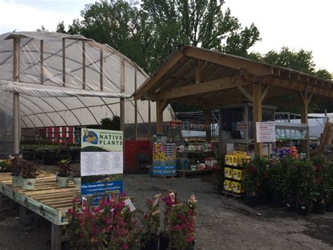Meadow farms nursery - Meadows Farms Nurseries includes 18 full-service garden centers, a complete design-build landscape division, and grounds maintenance and lawns crews.